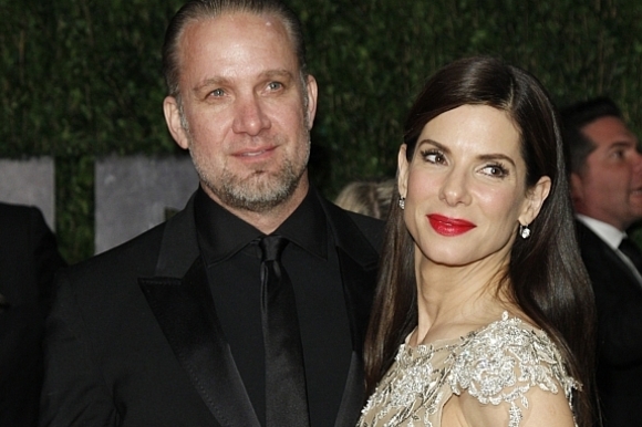 Sandra Bullock ir Jesse'is Jamesas