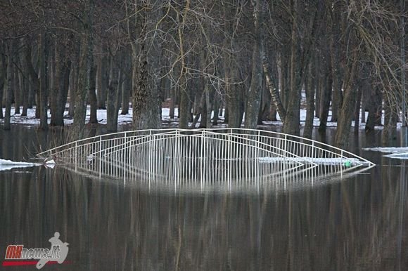 Mato Jakniūno/Mxnews.lt nuotr./Potvynio padariniai Panevėžyje
