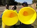 AFP/„Scanpix“ nuotr./Vuvuzela dūdos