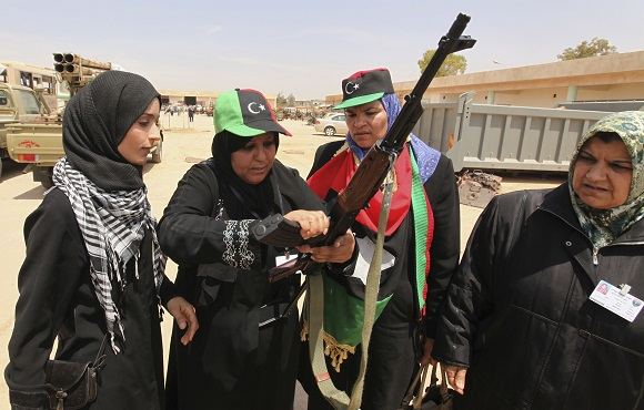 Scanpix nuotr./Libijos moterys