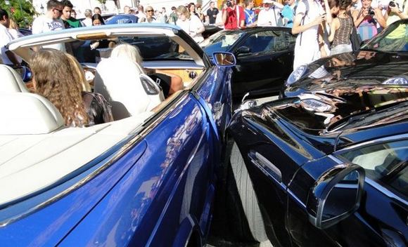 Keturių prabangių automobilių avarija Monake