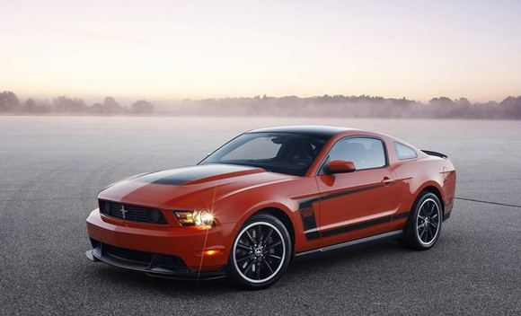 Gamintojo nuotr./Ford Mustang Boss 302