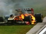 Tiesioginės transliacijos iliustr./Užsidegęs Nicko Heidfeldo Renault bolidas
