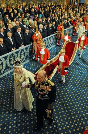 AFP/Scanpix nuotr./Elizabeth II gali tapti ilgiausiai valdančia Didžiosios Britanijos karaliene.