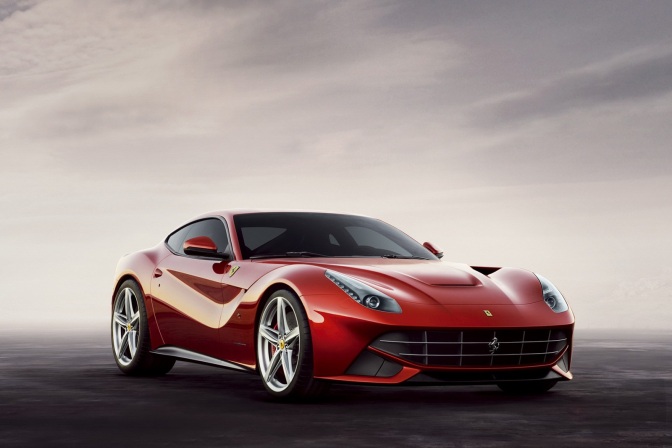 Gamintojo nuotr./20. Ferrari F12 Berlinetta: 340 km/h