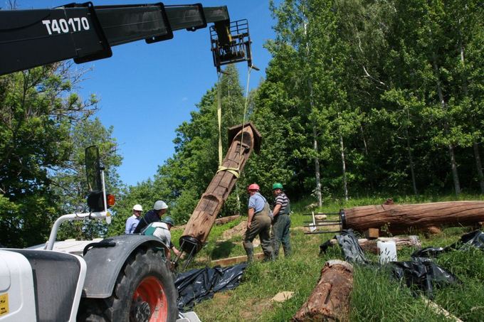 D. Grikaaitės nuotr./Ablingos memorialinio skulptūrų ansamblis