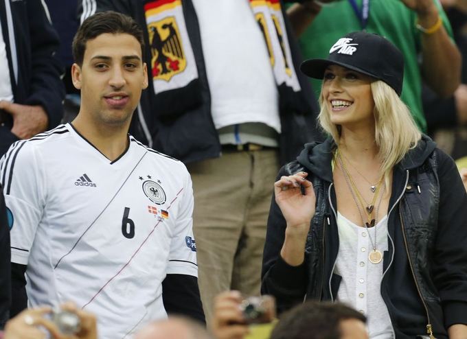 Reuters/Scanpix nuotr./Vokiečio Sami Khedira brolis Rani ir mergina Lena Gercke