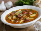 Shutterstock nuotr./Bulvių sriuba su dearelėmis