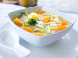 Shutterstock nuotr./Kopūstų sriuba su citrinomis