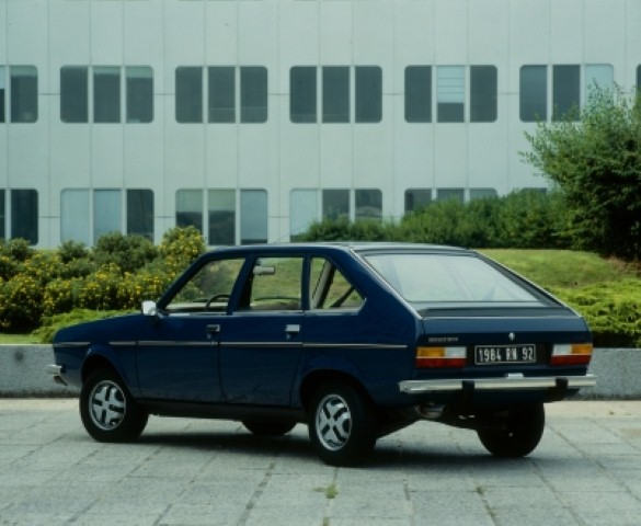 Gamintojo nuotr./1983 m. Renault 20 TD