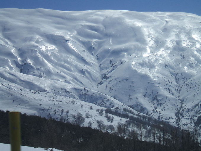 Javier Martin nuotr./Siera Nevada. 10 ailčiausių pasaulio kalnų slidinėjimo kurortų