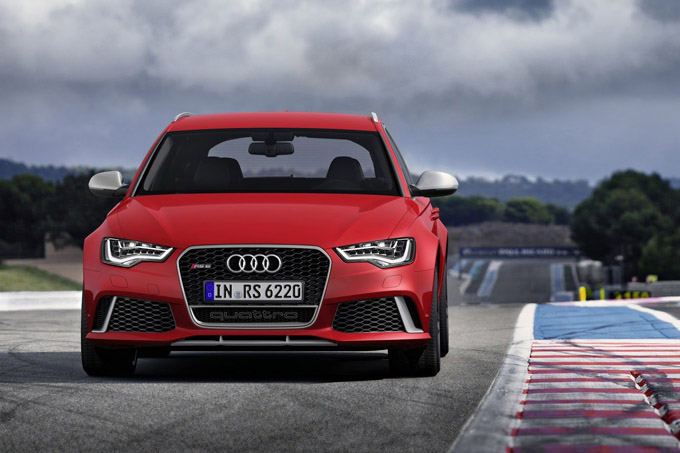 Gamintojo nuotr./Audi RS6 Avant