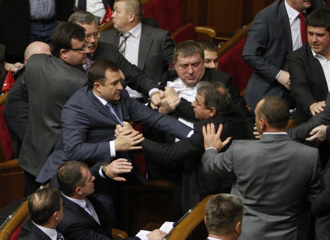 Reuters/Scanpix nuotr./Muatynės Ukrainos parlamente