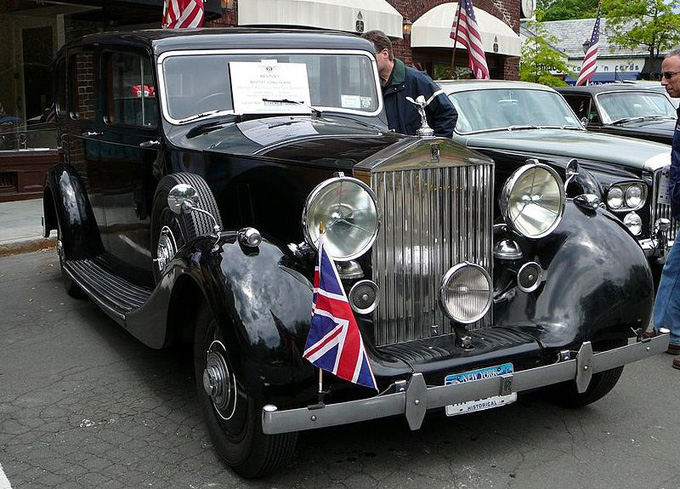 Wikipedia.org nuotr./1939-ųjų Rolls Royce Wraith