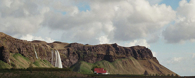 Wikimedia.org nuotr./Seljalandsfoss krioklys - vienas gražiausių visoje Islandijoje