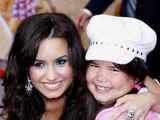 Demi Lovato su jaunesniąja seserimi Madison