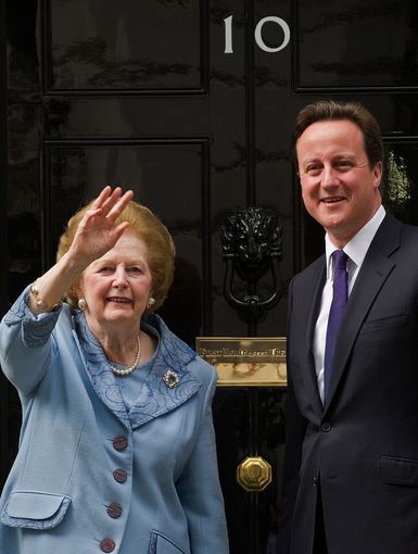 Margaret Thatcher ir Davidas Cameronas (2010 m.)