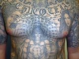 JAV teisingumo departamento nuotr./„Barrio Azteca“ gaujos nario tatuiruotė