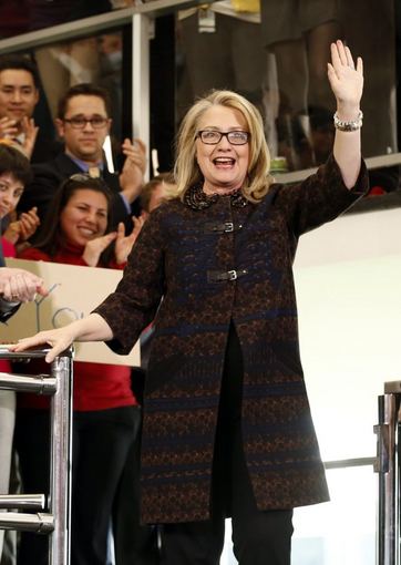 Scanpix nuotr. / Paskutinė Hillary Clinton kaip valstybės sekretorės darbo diena. Atsisveikinimas Vaaingtone. 