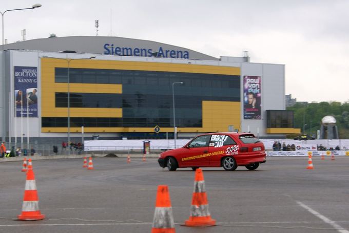 Vairavimo aistra slalomo organizatorių nuotr./Slalomas