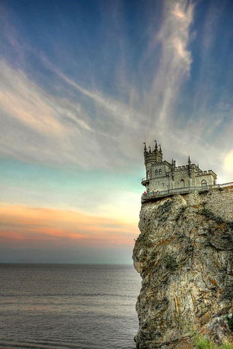 Wikimedia.org nuotr./Kregždutės Lizdas Kryme  vienas iaraiakingiausių pusiasalio simbolių