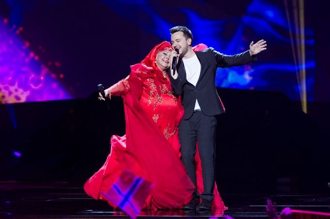 Makedonijos atstovai Eurovizijoje Esma ir Lozano 