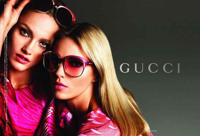 gucci.com nuotr. / Gucci pavasario/vasaros reklaminė kampanija, sukurta fotografų Mert Alas ir Marcus Piggott. 