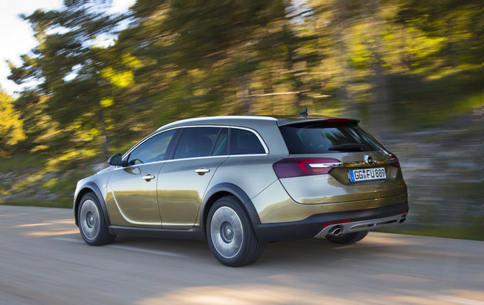 Opel nuotr./Opel Insignia Country Tourer