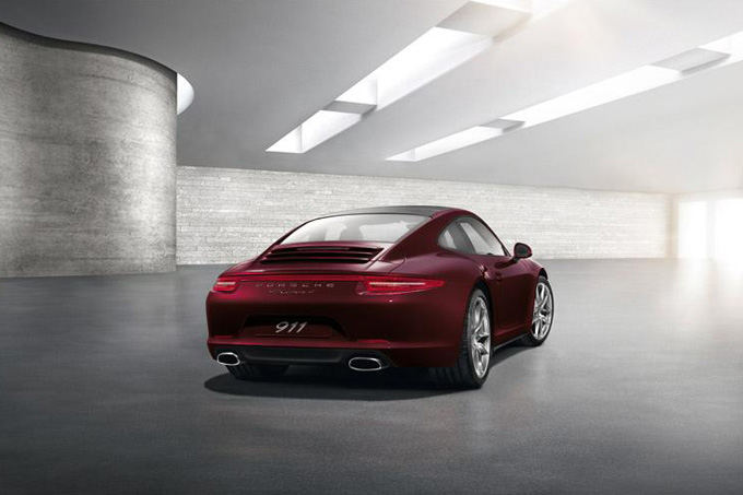 Porsche nuotr./Porsche 911 GUM Red Square Edition