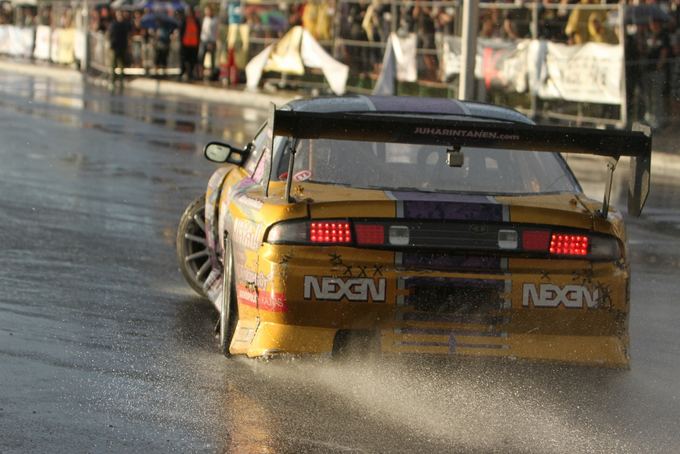 Andriaus Lauciaus nuotr./Drift Allstars poriniai važiavimai