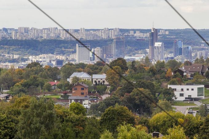 Nuo Liepkalnio atsiveria įspūdinga Vilniaus panorama.