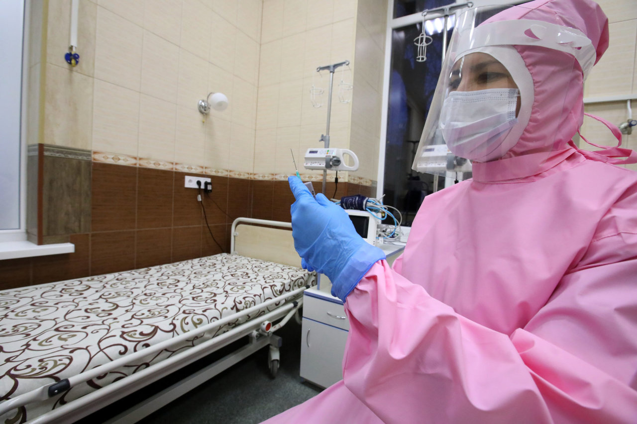 Ukrainoje – naujų COVID-19 atvejų šuolis, 148 pacientai mirė