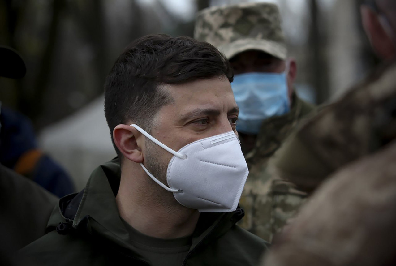 Ukrainos prezidentas išvyko į separatistinio konflikto zoną, suintensyvėjus susirėmimams