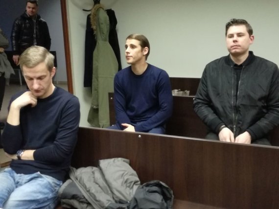   J. Andriejauskaite / 15min nuotr. / Nerijus Antanavičius arrived at the Klaipėda District Court, where he began investigating a fraud case. 
