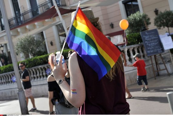 Scanpix / SIPA photo / Girl with LGBT flag