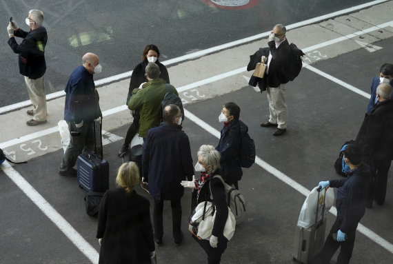 Scanpix / AP Photo / PSO experts arrived in Wuhan, China