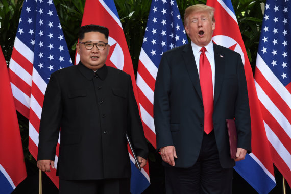   Reuters / Scanpix / D. Trumpo and Kim Jong Uno The emotional moments of the meeting 