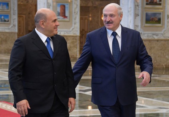 Reuters / Scanpix Photo / Russian Prime Minister Mikhail Mishustin and Alexander Lukashenko