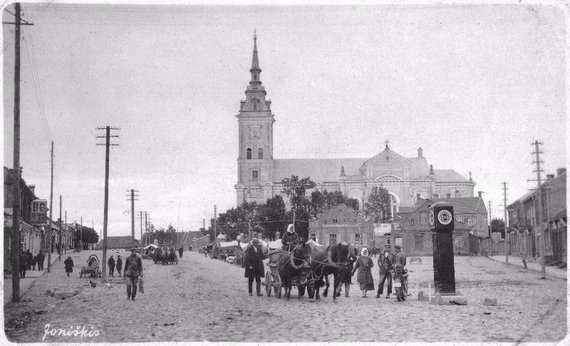 Photo from Leonas Karaliūnas / Joniškis Market Square personal album