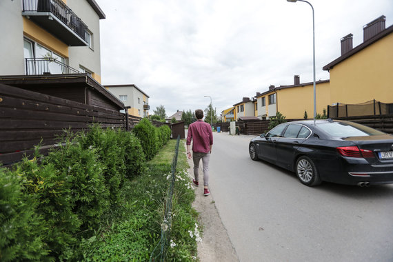 Photo by Erik Ovcharenko / photo by 15min / Girios street in Giraitė