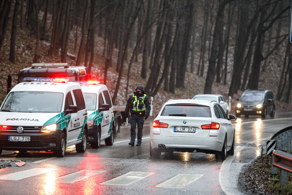 Erik Ovcharenko / 15-minute photo / Police checkpoints in Kaunas