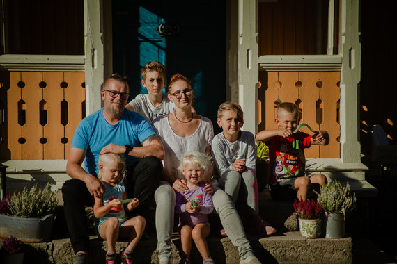 Personal archive photo The family of Rūta Sirgedaitė and Halvor