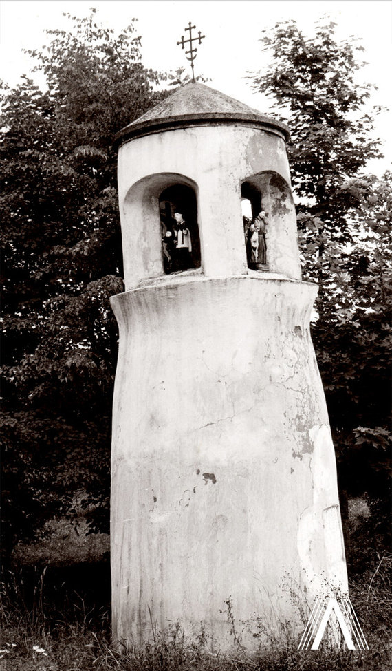 photo from archivesofculture.com / File photo from A. Kulpa-Kulpavičius. Pikeliai chapel of the 20th century. 5-6 Dec