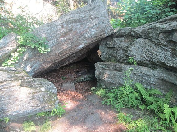 Photo from Wikimedia Commons / One of the caves where Odininkas stayed