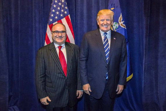 Scanpix / AP Photo / George Nader and Donald Trump