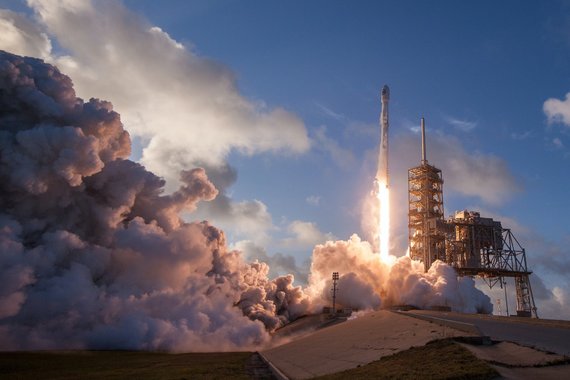 Photo Unsplash / SpaceX Falcon 9 rocket launch