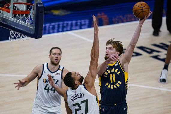 Photo by Scanpix / Domantas Sabonis and Rudy Gobert