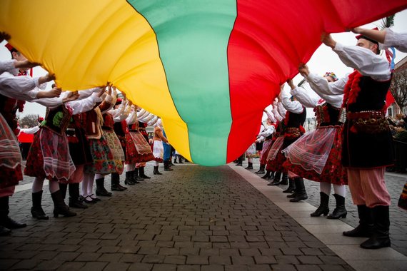 Photo by Sigismund Gedvila / 15min / Lithuanian flag