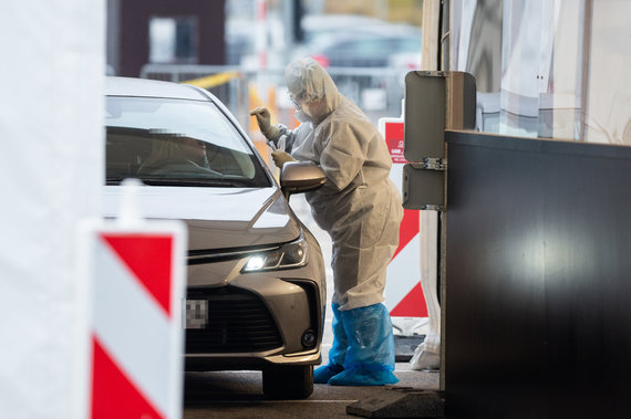 Photo by Sigismund Gedvila / 15min / Mobile coronavirus checkpoint