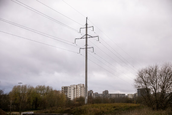 Sigismund Gedvila / 15min photo / Electricity pole